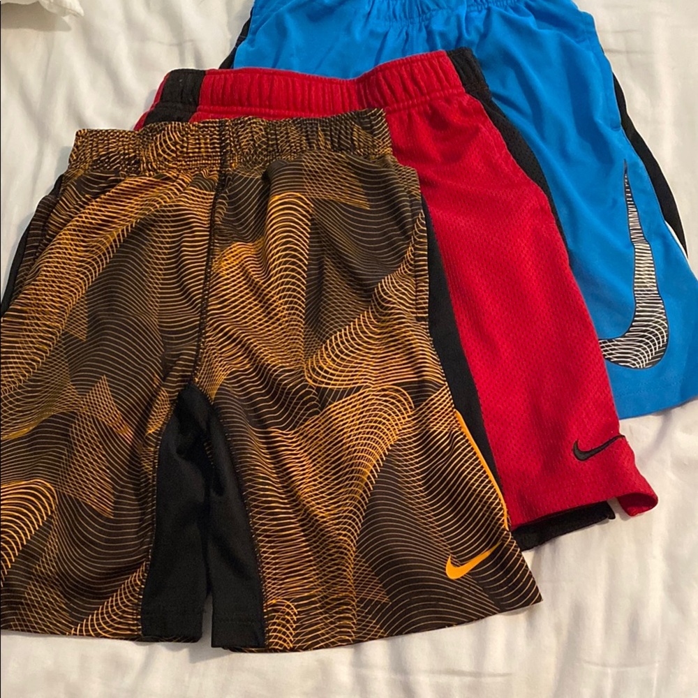 Nike kids bundle of medium shorts.